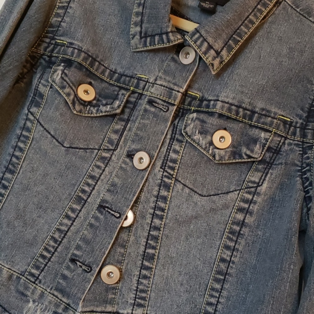 Vintage FOREVER 21 Jean Jacket - Picture 2 of 3
